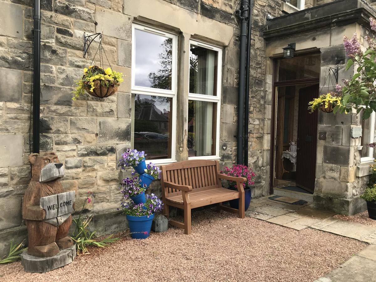 Dunclutha Guest House Leven  Exteriér fotografie
